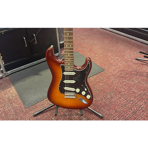 Fender Used Fender Player Stratocaster Sunburst Solid Body Electric Guitar Sunburst