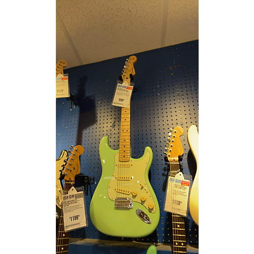 Fender Used Fender Player Stratocaster Surf Green Solid Body Electric Guitar Surf Green