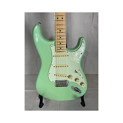 Fender Used Fender Player Stratocaster Surf Green Solid Body Electric Guitar