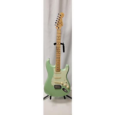 Fender Used Fender Player Stratocaster Surf Green Solid Body Electric Guitar