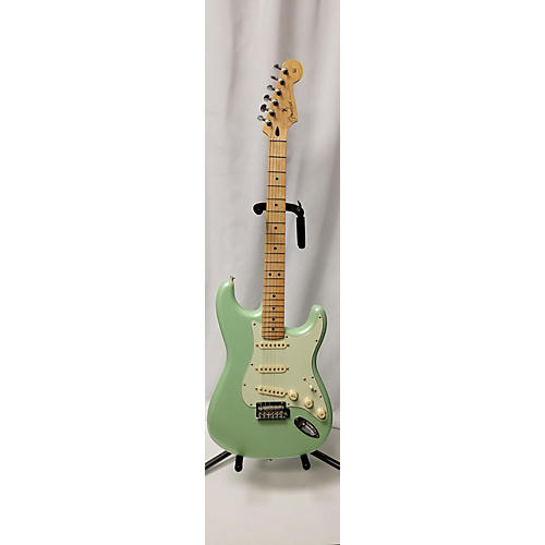 Fender Used Fender Player Stratocaster Surf Green Solid Body Electric Guitar Surf Green