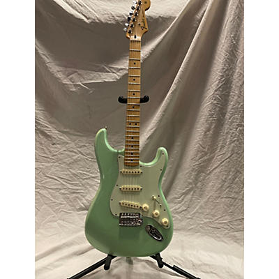 Fender Used Fender Player Stratocaster Surf Pearl Green Solid Body Electric Guitar