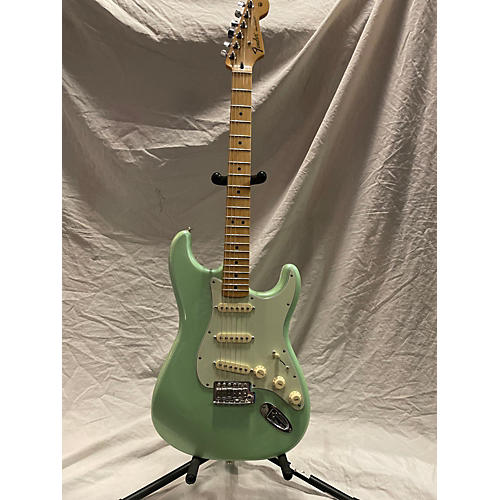 Fender Used Fender Player Stratocaster Surf Pearl Green Solid Body Electric Guitar Surf Pearl Green