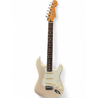 Used Fender Player Stratocaster White Blonde Solid Body Electric Guitar