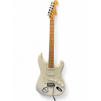 Used Fender Player Stratocaster White Solid Body Electric Guitar