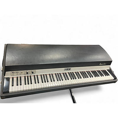 Used Fender RHODES STAGE PIANO 88 Acoustic Piano