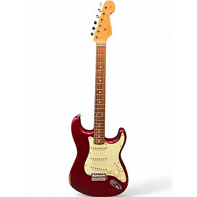 Used Fender Road Worn 1960S Stratocaster Candy Apple Red Solid Body Electric Guitar