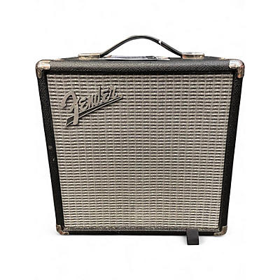 Used Fender Rumble 15 15W 1X8 Bass Combo Amp