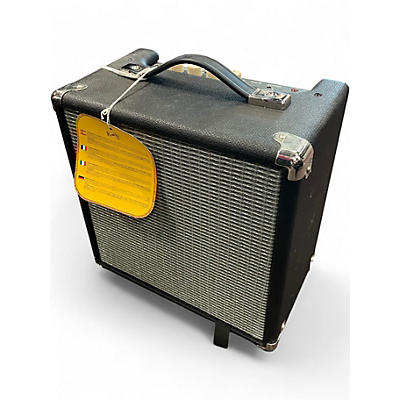 Used Fender Rumble 15 15W 1X8 Bass Combo Amp