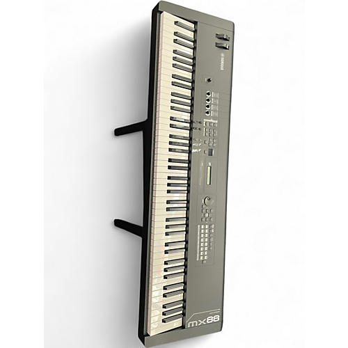 Used Fender Rumble 200 Bass Combo Amp