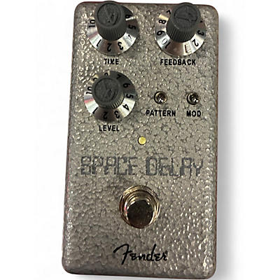Used Fender SPACE DELAY Effect Pedal