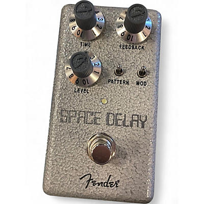 Used Fender SPACE DELAY Effect Pedal