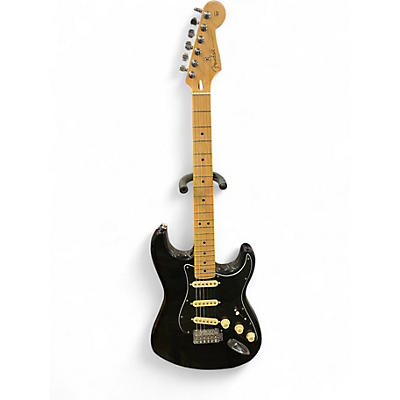 Used Fender SPECIAL EDITION PLAYER STRATOCASTER Black Solid Body Electric Guitar