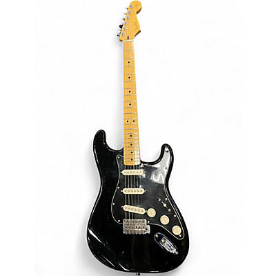 Used Fender SPECIAL EDITION STRATOCASTER Black Solid Body Electric Guitar