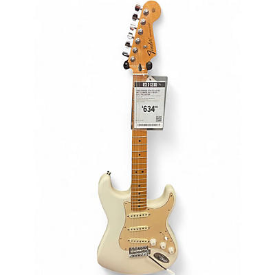 Used Fender STRATOCASTER Arctic White Solid Body Electric Guitar