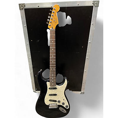 Fender Used Fender STRATOCASTER PLAYER 70TH ANNIVERSARY NEBULA NOIR Solid Body Electric Guitar