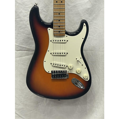 Fender Used Fender Standard Stratocaster 2 Color Sunburst Solid Body Electric Guitar 2 Color Sunburst