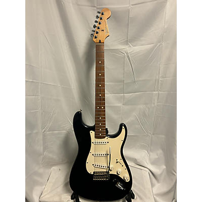 Fender Used Fender Standard Stratocaster Black Solid Body Electric Guitar