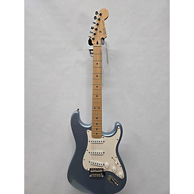 Fender Used Fender Standard Stratocaster Blue Solid Body Electric Guitar