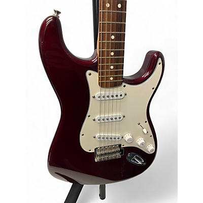 Fender Used Fender Standard Stratocaster Burgundy Solid Body Electric Guitar