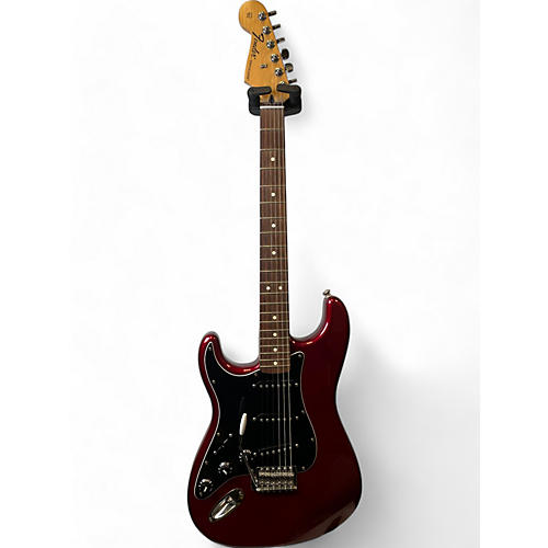 Fender Used Fender Standard Stratocaster Cherry Solid Body Electric Guitar Cherry