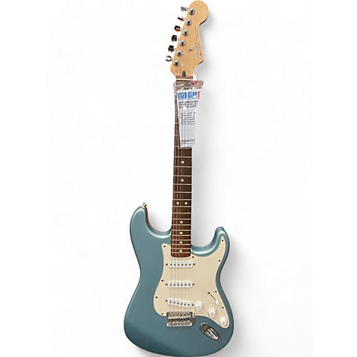 Fender Used Fender Standard Stratocaster Daphne Blue Solid Body Electric Guitar Daphne Blue