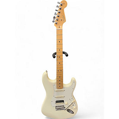 Fender Used Fender Standard Stratocaster HSS Olympic White Solid Body Electric Guitar