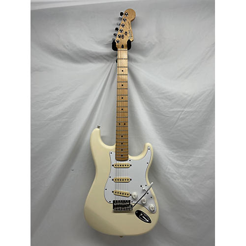 Fender Used Fender Standard Stratocaster Olympic White Solid Body Electric Guitar Olympic White