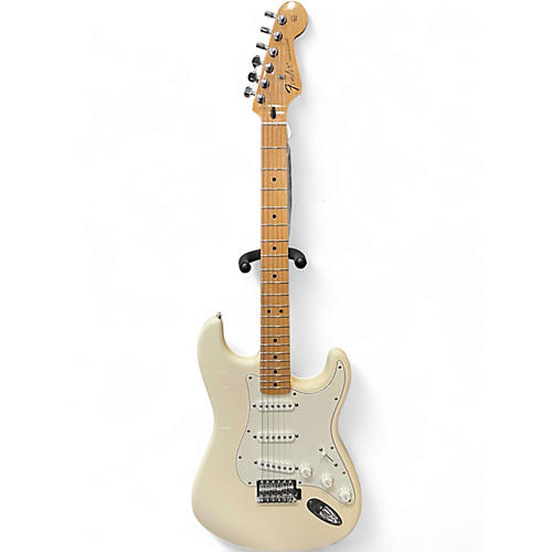 Used Fender Standard Stratocaster Olympic White Solid Body Electric Guitar Olympic White
