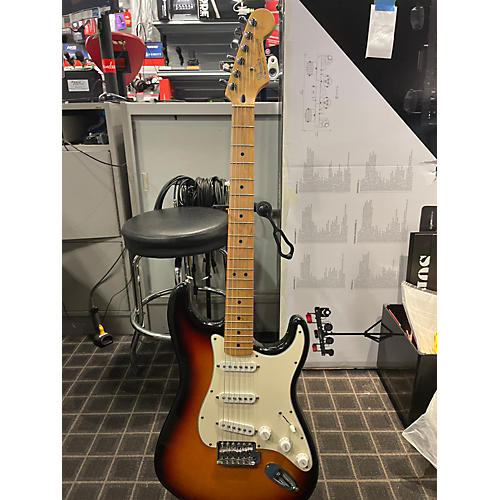 Fender Used Fender Standard Stratocaster Tobacco Sunburst Solid Body Electric Guitar Tobacco Sunburst