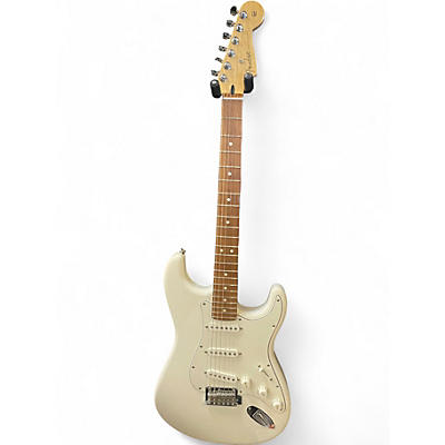 Used Fender Standard Stratocaster White Solid Body Electric Guitar