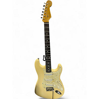 Used Fender Stratocaster Vintage White Solid Body Electric Guitar