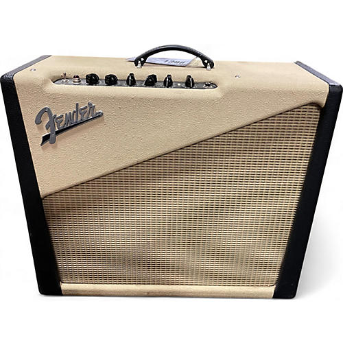 Used Fender TWO TONE Tube Guitar Combo Amp