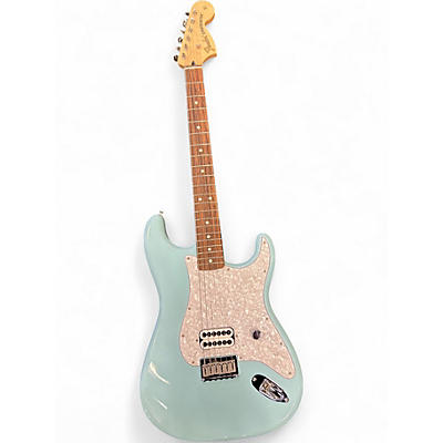Used Fender Tom Delonge Signature Stratocaster Daphne Blue Solid Body Electric Guitar