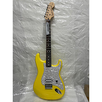 Fender Used Fender Tom Delonge Signature Stratocaster Graffiti Yellow Solid Body Electric Guitar