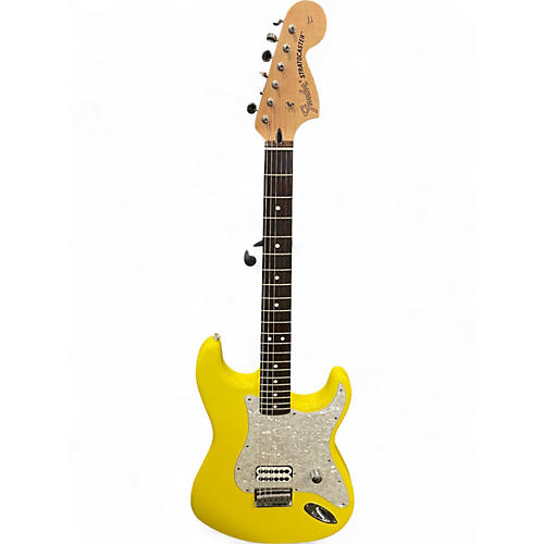 Used Fender Tom Delonge Signature Stratocaster Graffiti Yellow Solid Body Electric Guitar Graffiti Yellow