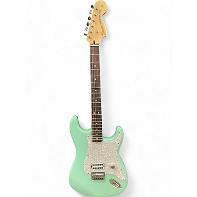 Used Fender Tom Delonge Signature Stratocaster Seafoam Green Solid Body Electric Guitar