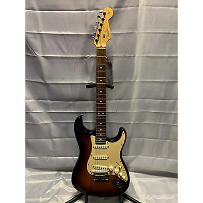 Fender Used Fender VG Stratocaster 2 Tone Sunburst Solid Body Electric Guitar