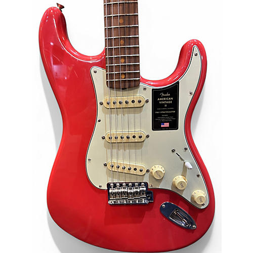 Used Fender VINTAGE II 1961 Stratocaster  VINTAGE RED Solid Body Electric Guitar VINTAGE RED