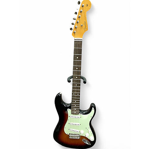 Used Fender VINTAGE II 60S 3 Color Sunburst Solid Body Electric Guitar 3 Color Sunburst