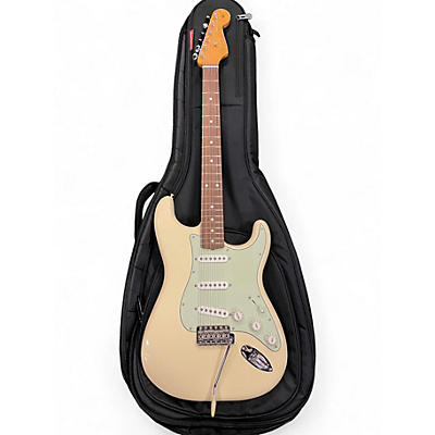 Used Fender VINTERA II 60'S STRATOCASTER Olympic White Solid Body Electric Guitar