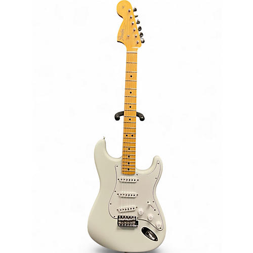 Used Fender VOODOO CHILD NOS STRATOCASTER Alpine White Solid Body Electric Guitar Alpine White