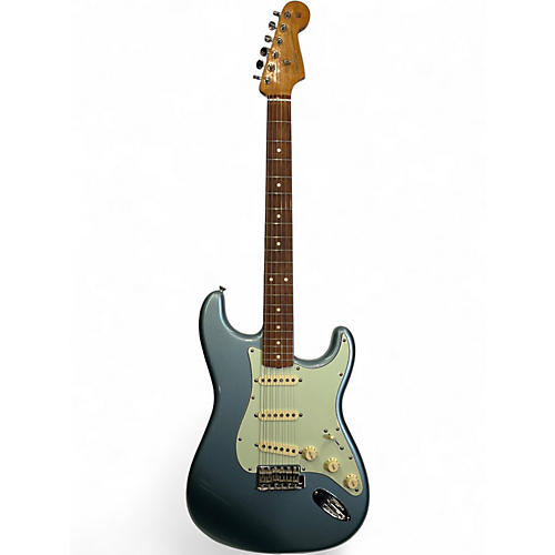 Used Fender Vintera 60s Stratocaster Ice Blue Metallic Solid Body Electric Guitar Ice Blue Metallic