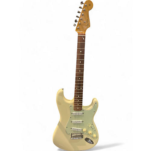 Fender Used Fender Vintera 60s Stratocaster Olympic White Solid Body Electric Guitar Olympic White