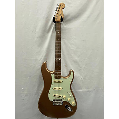 Fender Used Fender Vintera 60s Stratocaster Road Worn Firemist Gold Solid Body Electric Guitar