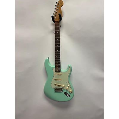 Fender Used Fender Vintera II 60 Stratocaster Surf Green Solid Body Electric Guitar