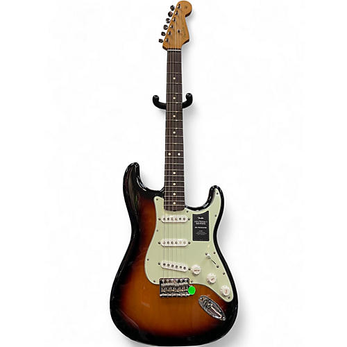 Used Fender Vintera II 60s Stratocaster 3 Color Sunburst Solid Body Electric Guitar 3 Color Sunburst