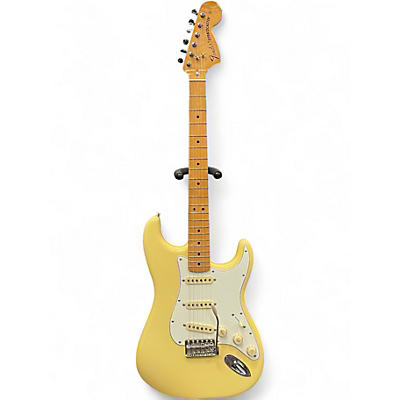 Used Fender Vintera II 70s Stratocaster Vintage White Solid Body Electric Guitar