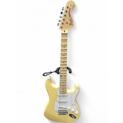 Used Fender YNGWIE MALMSTEEN STRATOCASTER Cream Solid Body Electric Guitar