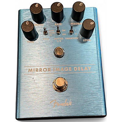 Used Fender mirror image delay Effect Pedal